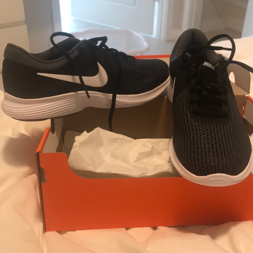 Nike Sneakers (Men)